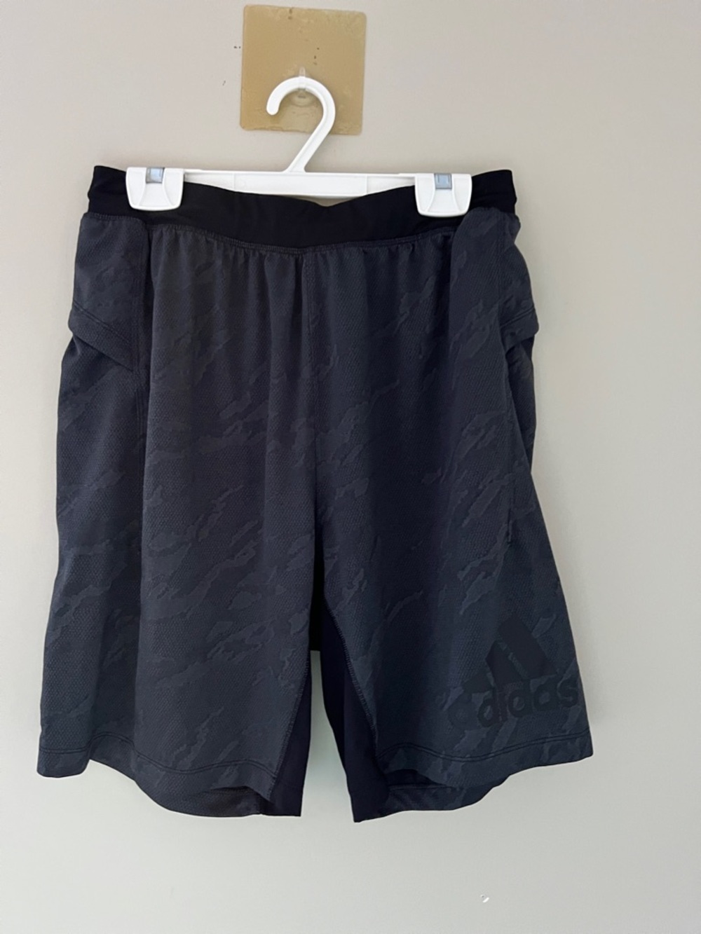 Adidas Black Camo Training Shorts Men’s Large Climacool Athletic